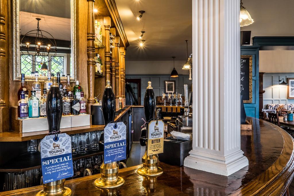 Bridge Hotel Greenford (Greater London) Exterior foto