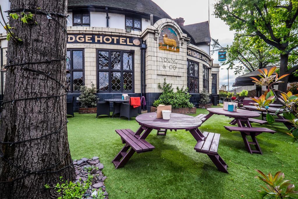 Bridge Hotel Greenford (Greater London) Exterior foto
