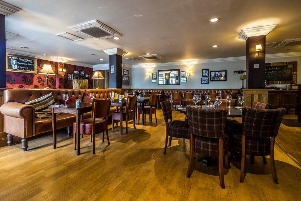 Bridge Hotel Greenford (Greater London) Exterior foto